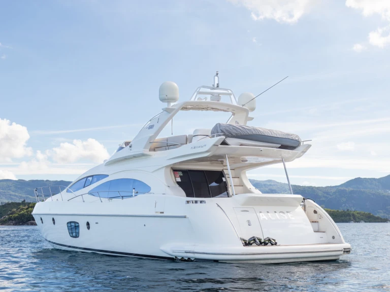 Yacht charter Eden Island cheap Azimut 68 E