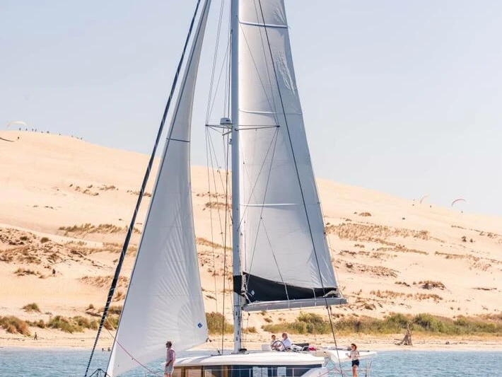 Catamaran rental with or without captain Lagoon Pianottoli-Caldarello