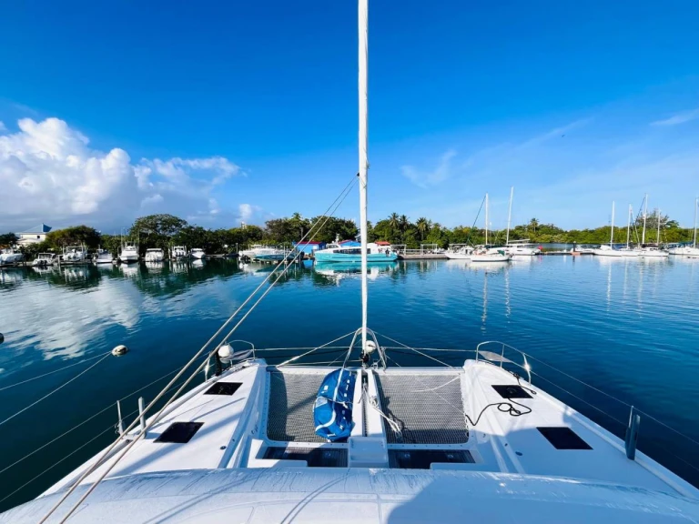 Bareboat Rental Catamaran Lagoon with a boat licence