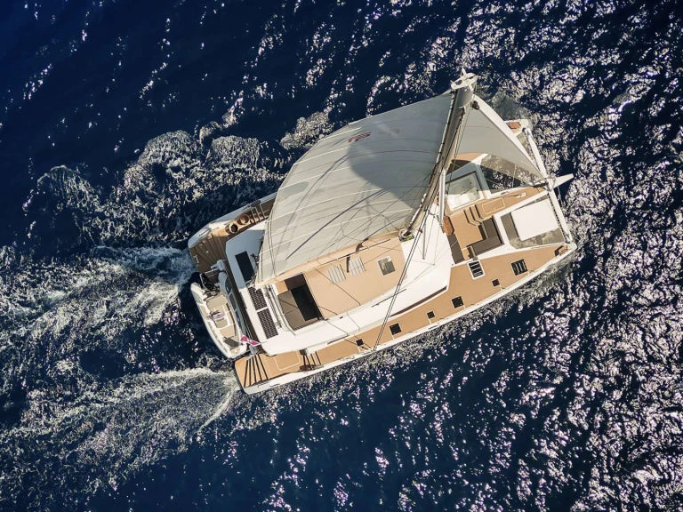 Yacht charter Marigot cheap Alegria 67