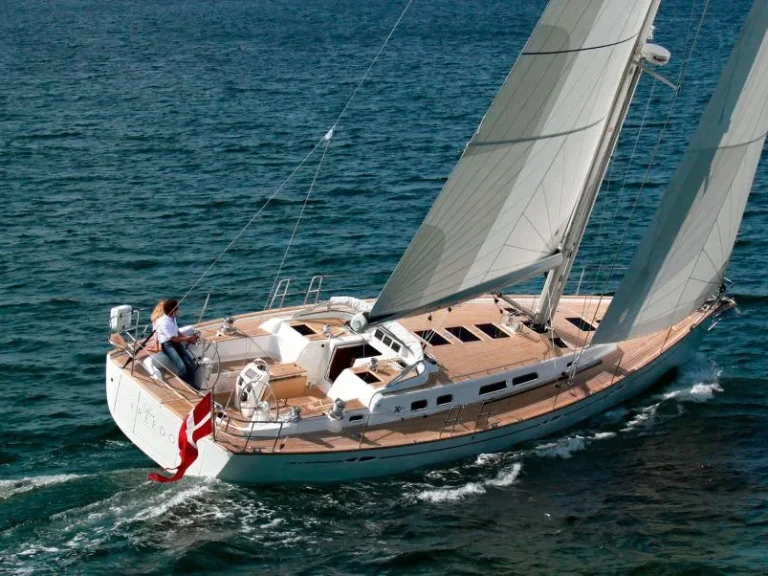 Sailboat for rent Antibes at the best price