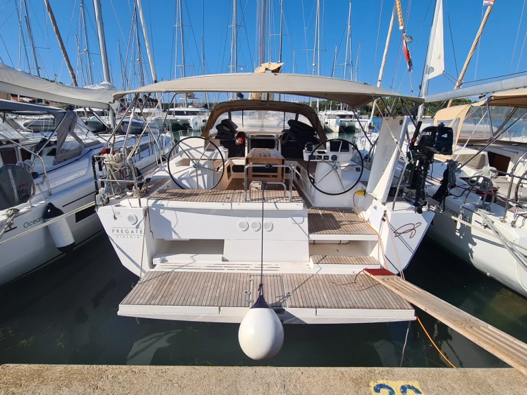Sailboat rental with or without captain Dufour Seget Donji