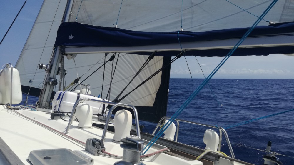 Rent A Sailboat Jeanneau Sun Magic 44 Voilier Sun Magic 44 Samboat