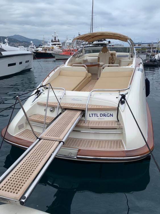 Rent A Motorboat Rivarama 44 Cruise On Litlle Dragon Samboat