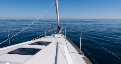 Rent a Bénéteau Oceanis 35.1 Port Balís
