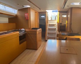 Rental  Marina de Dénia - Jeanneau Sun Odyssey 509 on SamBoat